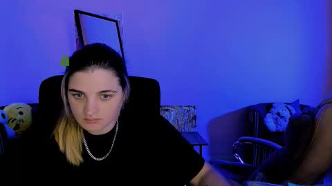 foxy_tease_ online show from October 2025 07:03:02 PM