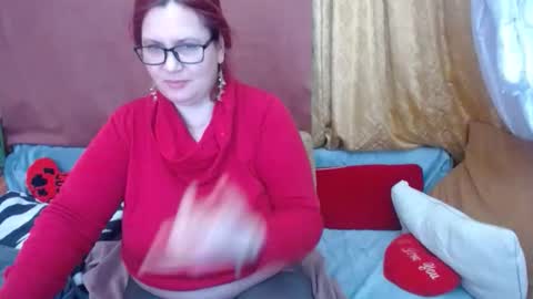 Snapshot of foxydesiree chatting on April 2026 02:04:02 AM foxydesiree online show from April 2026 02:04:02 AM