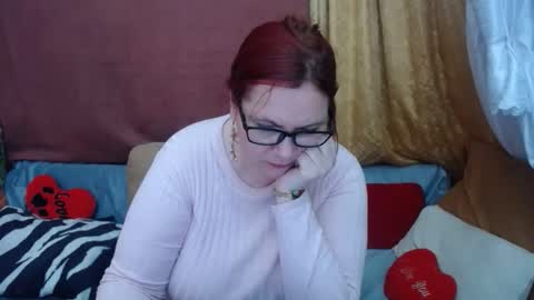 Snapshot of foxydesiree chatting on April 2026 10:36:02 PM foxydesiree online show from April 2026 10:36:02 PM