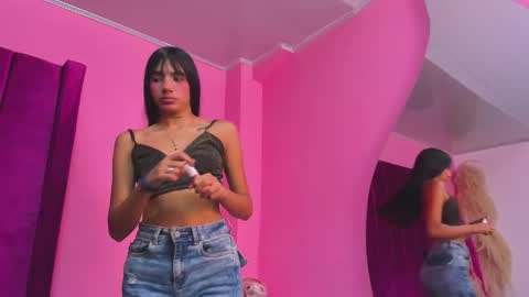 foxyhillx online show from January 2026 09:51:01 PM