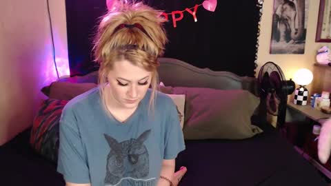 Mallory Koxx online show from March 2025 08:02:02 AM