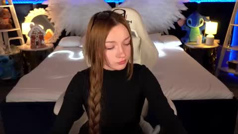 Maya online show from December 2025 02:04:02 PM