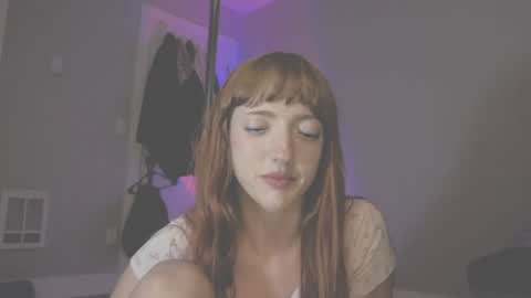 Snapshot of foxyredddd chatting on June 2026 11:07:01 AM beautiful blair online show from June 2026 11:07:01 AM