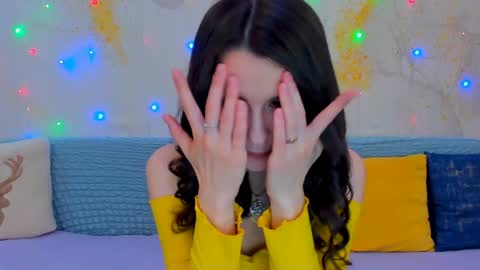 Foxy online show from May 2026 12:04:02 PM