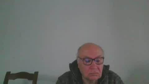 Snapshot of fra94 chatting on April 2026 12:57:02 PM fra94 online show from April 2026 12:57:02 PM