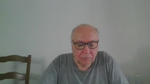Snapshot of fra94 chatting on May 2026 12:43:02 PM fra94 online show from May 2026 12:43:02 PM