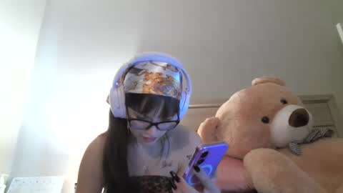 Angel online show from March 2026 09:32:02 PM