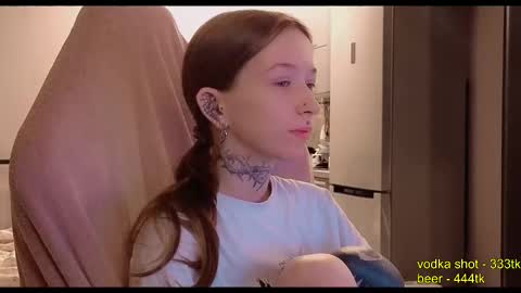 Snapshot of fran_bow chatting on November 2025 02:55:01 AM fran_bow online show from November 2025 02:55:01 AM