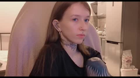 Snapshot of fran_bow chatting on November 2025 11:20:01 AM fran_bow online show from November 2025 11:20:01 AM