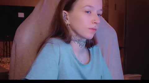 Snapshot of fran_bow chatting on February 2026 09:18:01 PM fran_bow online show from February 2026 09:18:01 PM