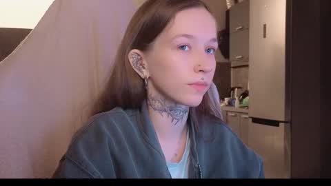 Snapshot of fran_bow chatting on February 2026 09:38:01 PM fran_bow online show from February 2026 09:38:01 PM