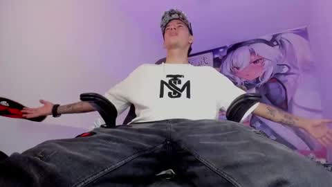 Fran online show from November 2025 05:06:01 AM