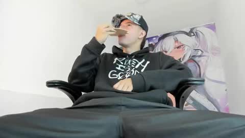 Fran online show from November 2025 04:22:01 AM