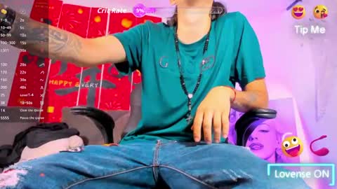 Snapshot of fran_boy_ chatting on June 2026 03:31:02 AM Fran online show from June 2026 03:31:02 AM
