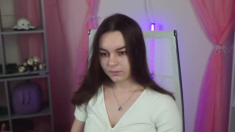 Francesca online show from April 2026 09:43:01 AM