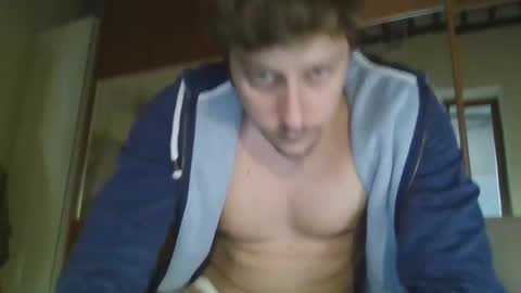 Snapshot of francesco_831115 chatting on October 2025 02:18:02 PM francesco_831115 online show from October 2025 02:18:02 PM