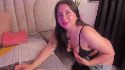 francheska121 online show from March 2026 06:58:01 PM