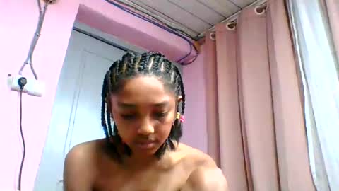Snapshot of francia333068 chatting on July 2026 06:13:01 PM francia333068 online show from July 2026 06:13:01 PM