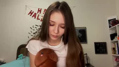 Snapshot of francinaporteus chatting on October 2025 12:07:02 PM Francis online show from October 2025 12:07:02 PM