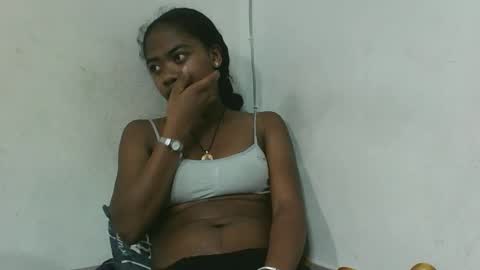 francinealdy online show from November 2025 05:33:02 PM