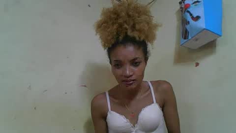 Francinoli online show from May 2026 07:10:01 PM