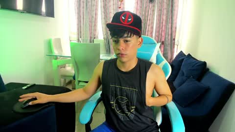 frank online show from February 2025 07:44:02 PM