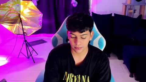 frank online show from November 2025 12:43:02 AM