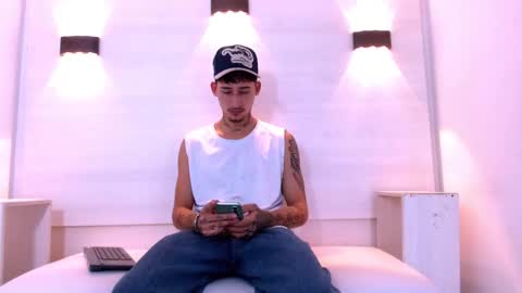 Snapshot of franco_roux chatting on February 2026 11:54:02 AM Franco online show from February 2026 11:54:02 AM