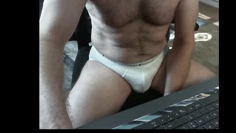 Snapshot of francois4059 chatting on October 2025 12:28:01 PM Franois online show from October 2025 12:28:01 PM