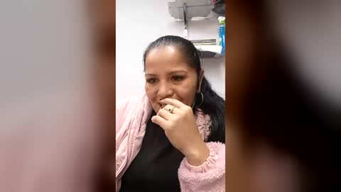 francy froz online show from July 2026 07:40:01 PM