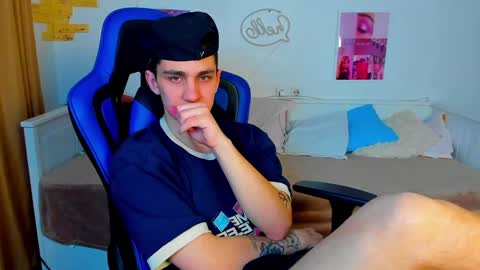 Frank online show from February 2025 07:58:02 AM