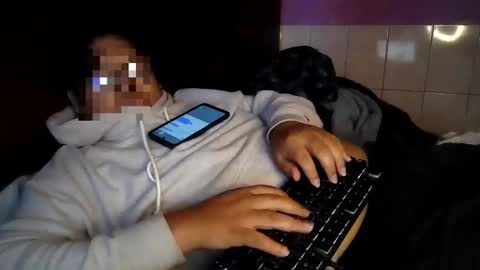 Snapshot of frank_nishi chatting on December 2024 12:23:01 AM frank_nishi online show from December 2024 12:23:01 AM