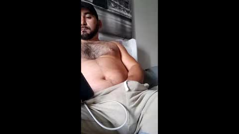 frankb382791 online show from April 2026 07:58:01 PM