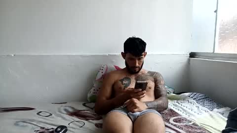 Snapshot of frankdanielsmolano chatting on April 2026 07:17:02 PM frankdanielsmolano online show from April 2026 07:17:02 PM