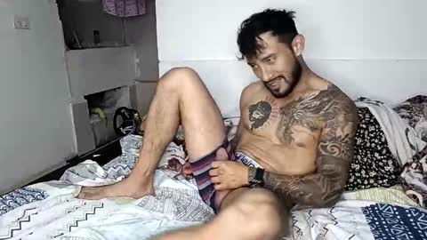 Snapshot of frankdanielsmolano chatting on April 2026 04:30:01 AM frankdanielsmolano online show from April 2026 04:30:01 AM