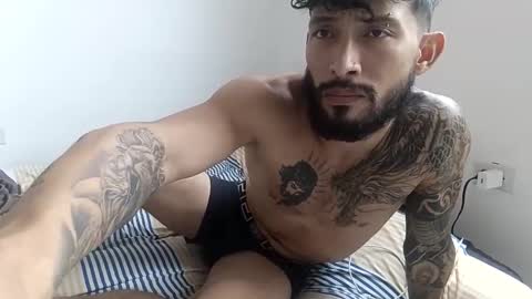 Snapshot of frankdanielsmolano chatting on May 2026 05:09:02 PM frankdanielsmolano online show from May 2026 05:09:02 PM