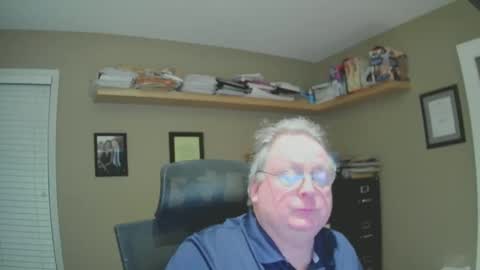 Snapshot of frankie6207 chatting on January 2025 06:59:01 AM frankie6207 online show from January 2025 06:59:01 AM