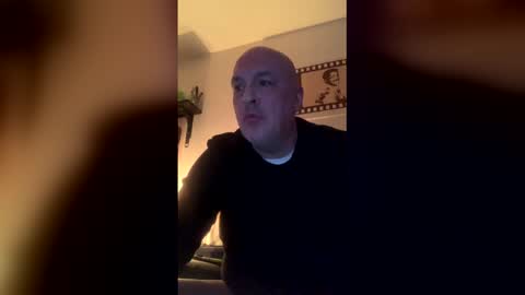 frankie8881 online show from February 2026 05:42:02 PM