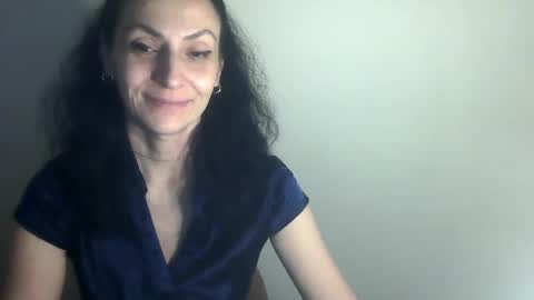 Snapshot of frankieteasing chatting on December 2024 09:28:02 PM frankieteasing online show from December 2024 09:28:02 PM