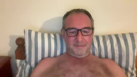 Snapshot of franksgreat chatting on February 2026 01:06:01 AM franksgreat online show from February 2026 01:06:01 AM