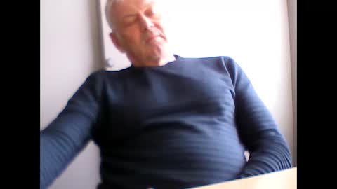 Snapshot of frannkboy61 chatting on March 2026 11:37:01 AM frannkboy61 online show from March 2026 11:37:01 AM