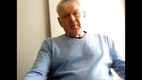 Snapshot of frannkboy61 chatting on April 2026 09:10:01 AM frannkboy61 online show from April 2026 09:10:01 AM