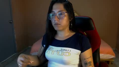 FRANY STEELL online show from November 2025 12:00:01 AM