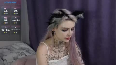 Snapshot of fraulein_mooon chatting on December 2024 05:56:02 AM Asya UwU online show from December 2024 05:56:02 AM