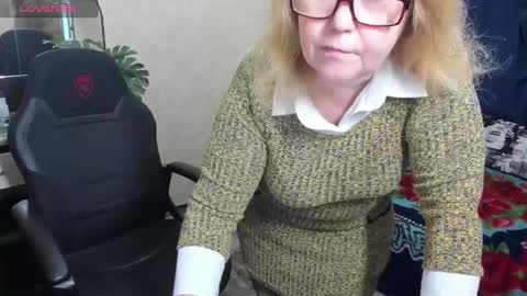 FrauMartha online show from December 2024 12:12:01 PM