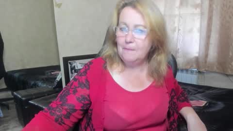 FrauMartha online show from September 2025 01:22:01 PM