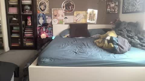 Snapshot of frbdycltr chatting on February 2026 04:25:01 PM Free Body Culture 3 online show from February 2026 04:25:01 PM