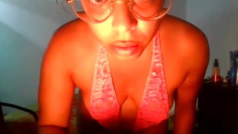 Snapshot of freakjawn1992 chatting on May 2026 11:33:01 PM FreakJawn online show from May 2026 11:33:01 PM