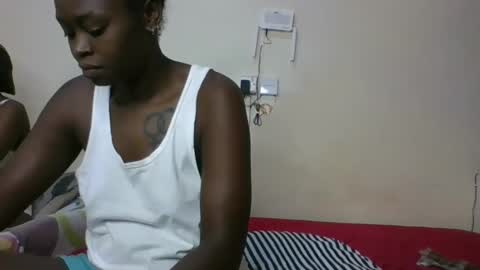 Freakies online show from December 2025 06:27:02 PM