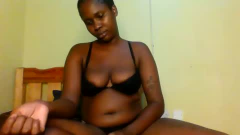 freakyg292511 online show from February 2026 02:32:02 AM